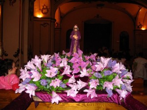 IMG_0384procesion-de-papel-2008